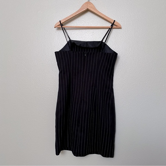 Alyn Paige black pinstripe dress size 5/6 - Picture 2 of 11